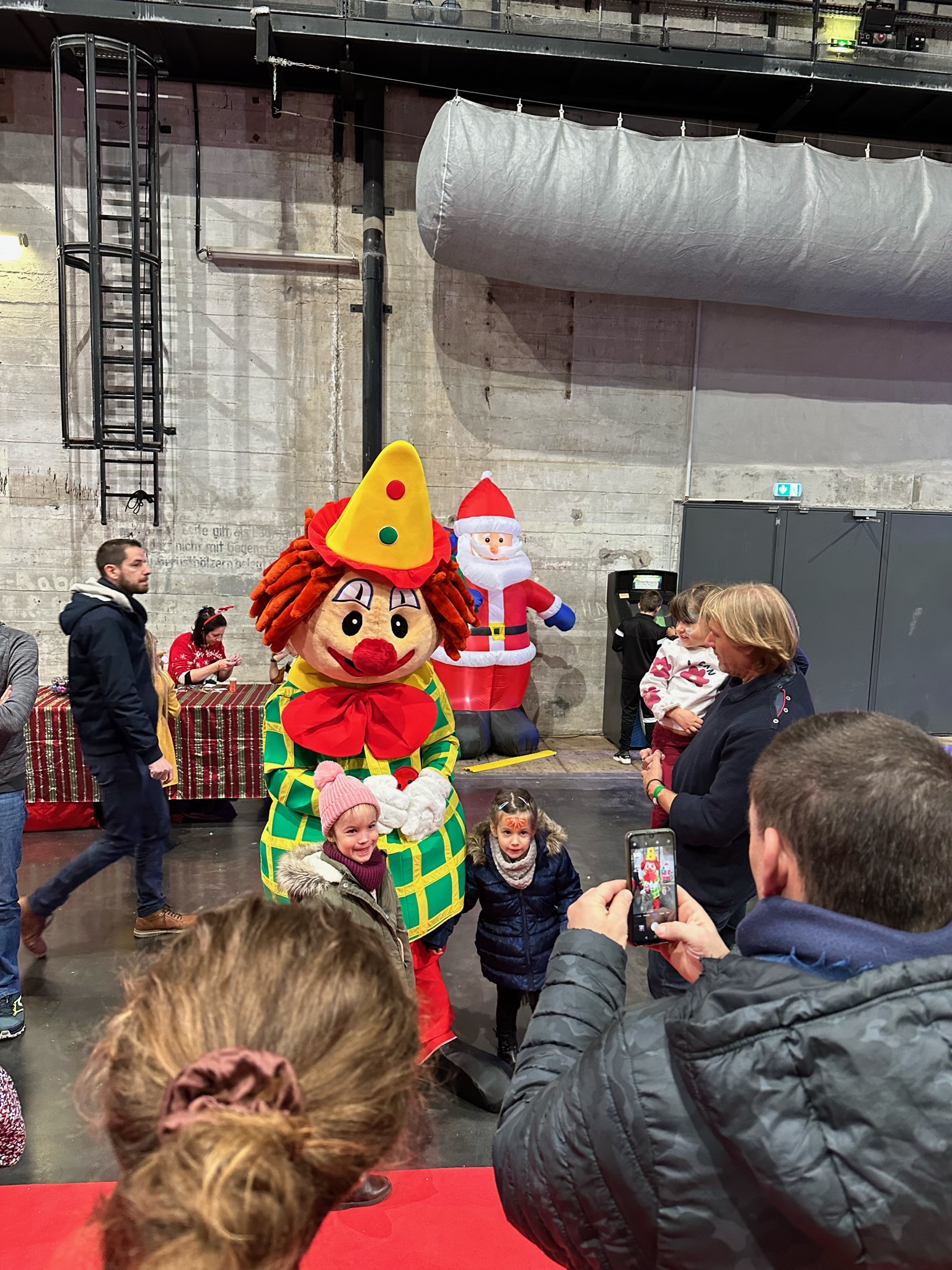 Animation Père-Noël entreprise Genève (12000)