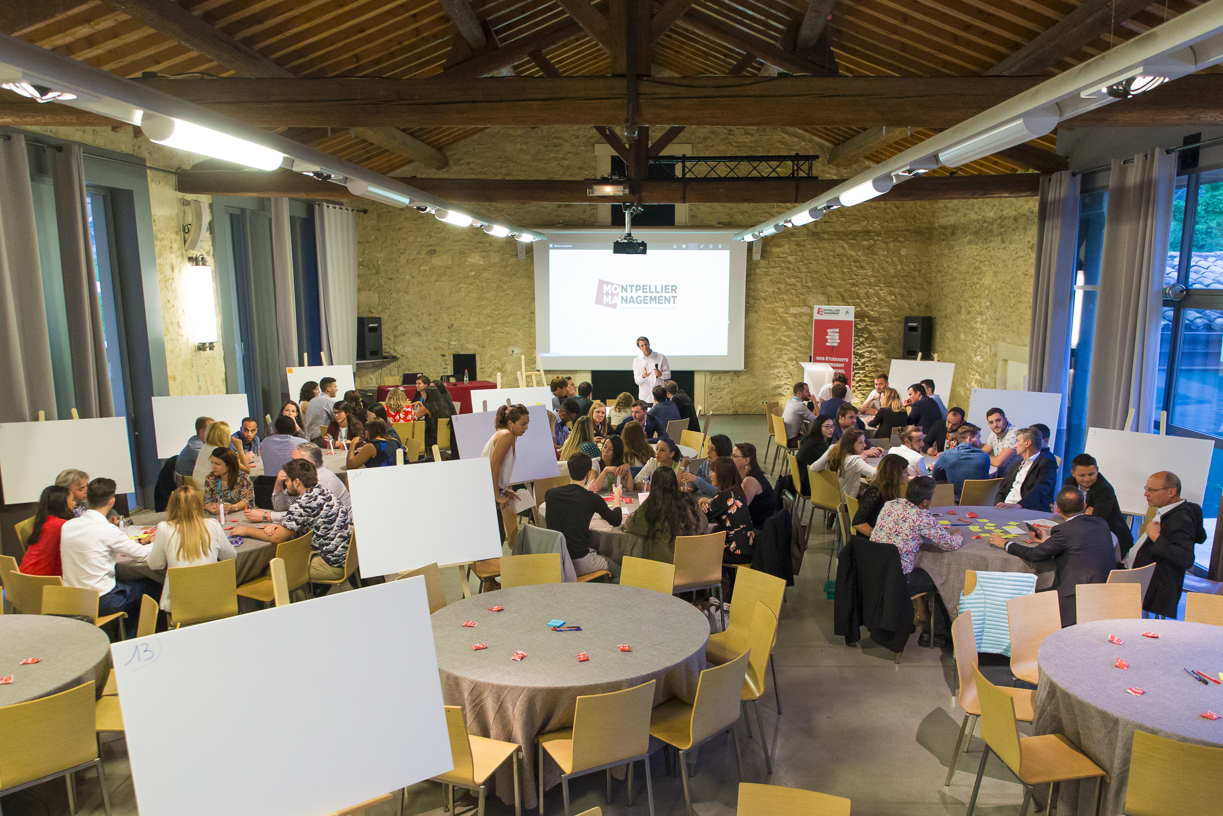 Organiser Atelier négociation de crise à Liège : entraîner vos décideurs sous pression, sans improvisation