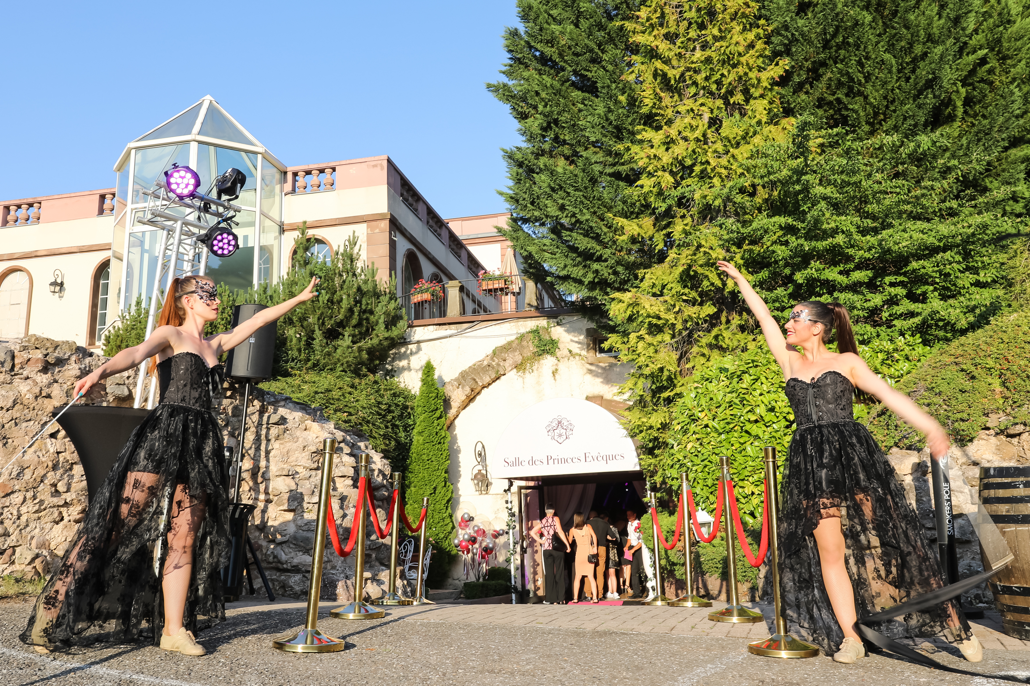 Trouver hôtesses événementielles Toulon (83)